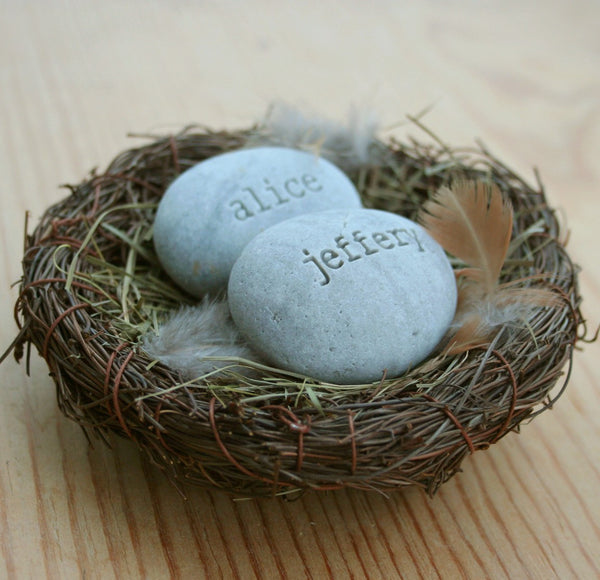 Customized wedding anniversary gift for couple - Engraved stones in nest with custom names