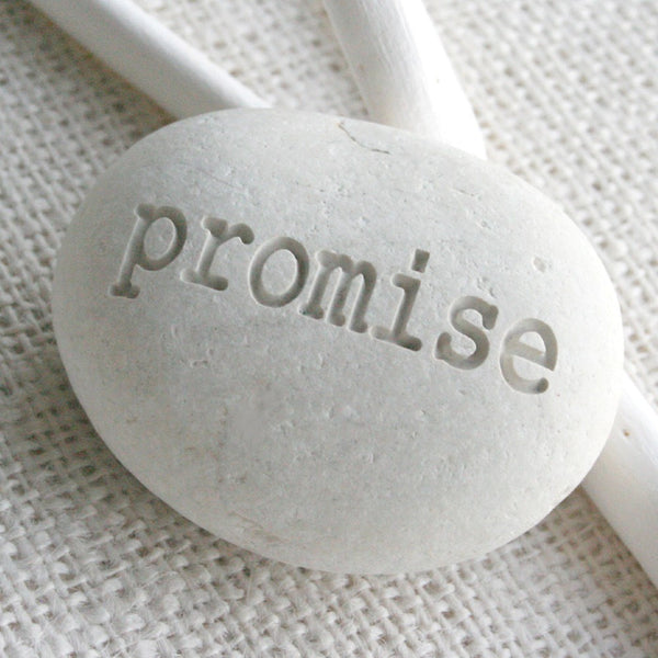 promise - Beach pebble engraved by SJ-Engraving