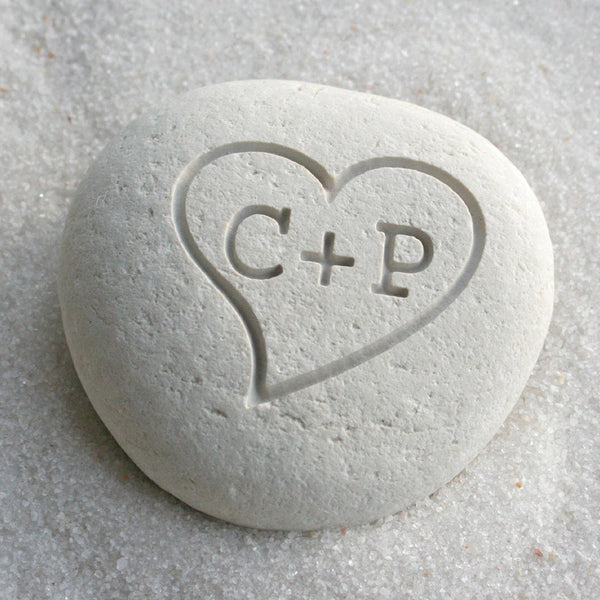 Petite love stone -  Engraved love rocks - Personalized initials pebble