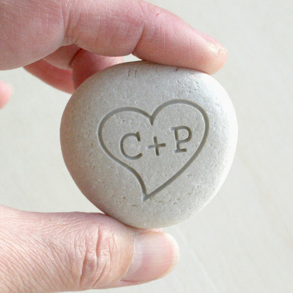 Petite love stone -  Engraved love rocks - Personalized initials pebble