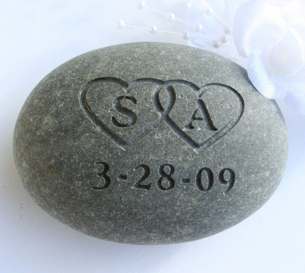 Custom Oathing Stone - Interlocking Hearts with Initials - for wedding, commitment ceremony or anniversary