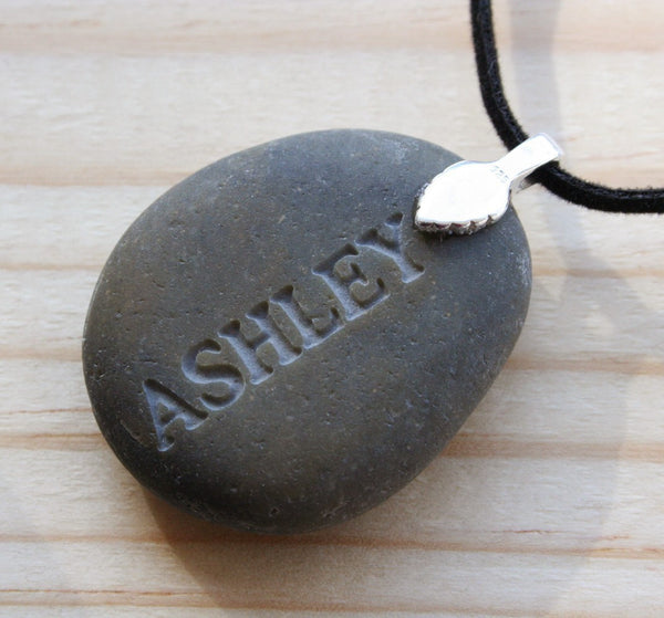 Personalized engraved Mother's Necklace - Tiny PebbleGlyph (c)