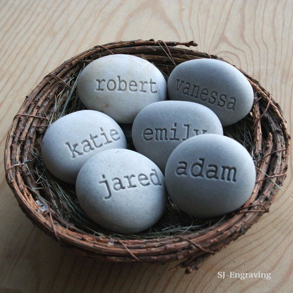 Mother's nest - Grandmother, mother gift - Set of 6 engraved name stones in family bird nest decor by SJ-Engraving