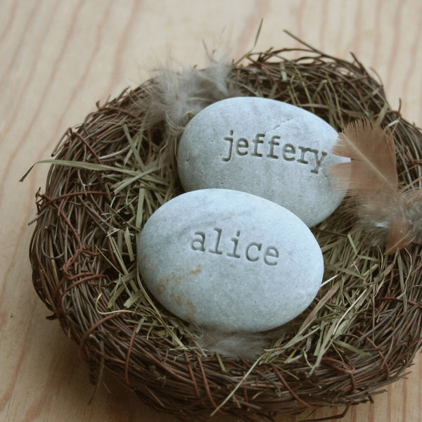 Customized wedding anniversary gift for couple - Engraved stones in nest with custom names
