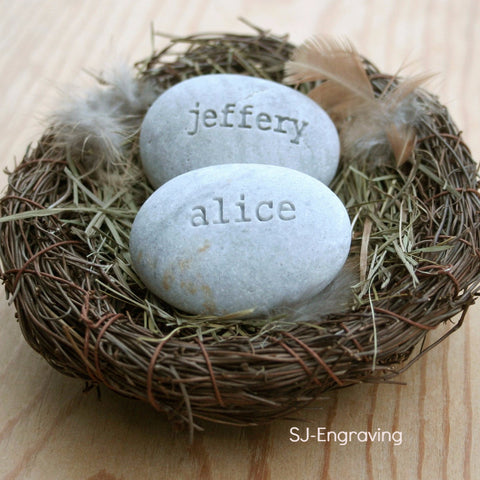 Customized wedding anniversary gift for couple - Engraved stones in nest with custom names