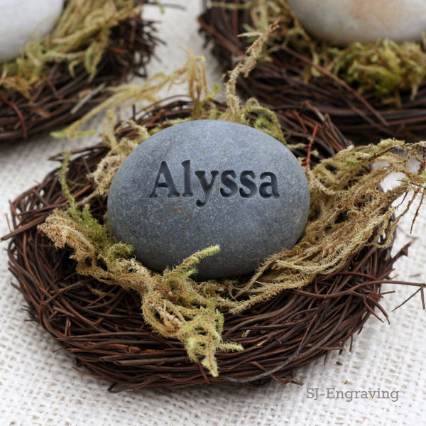 The Pebble Nest - personalized name, word or date - engraved gift in nest by SJ-Engraving