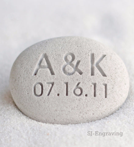 Gift for couple - Petite oathing stone with Personalized initials and date