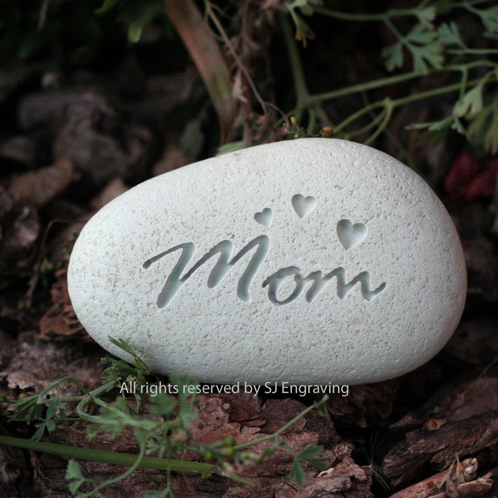 Mom With Rocks Mom Rocks - Mothers Day Gift by SJEngraving – SJEngraving
